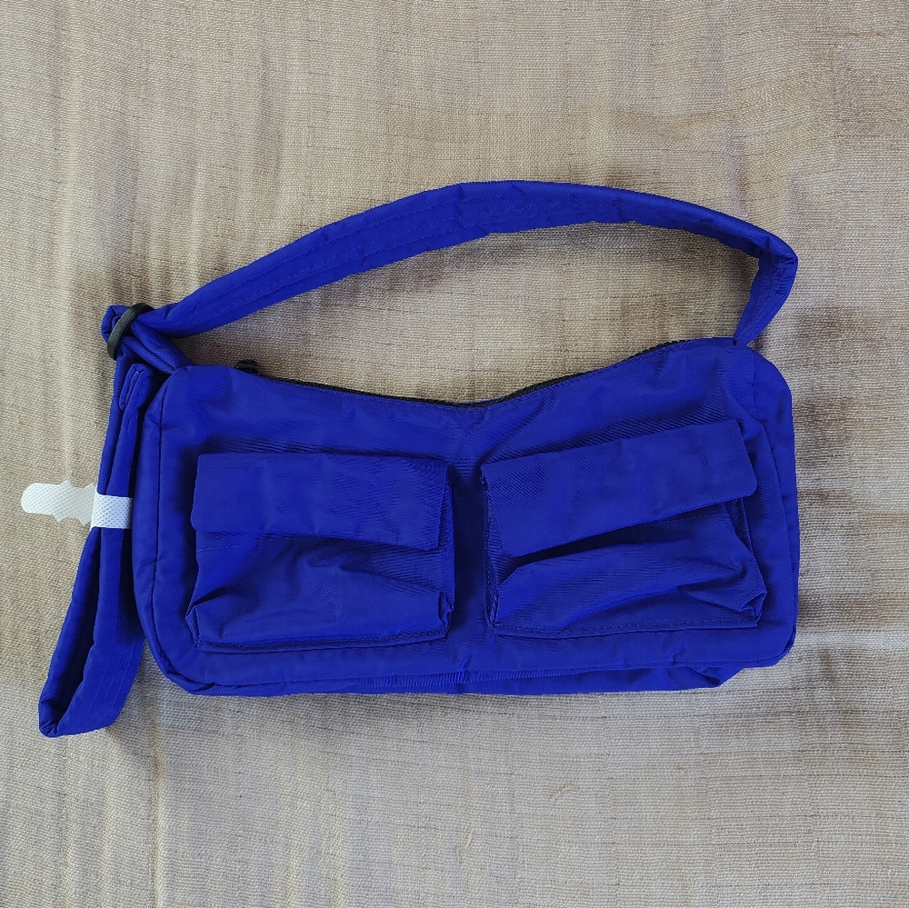BAGGU Cargo Shoulder Bag In Lapis